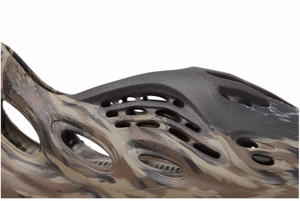 adidas Yeezy 泡沫跑鞋 'MX Azure' ID4126 Shop adidas Yeezy 泡沫跑鞋 'MX Azure' ID4126