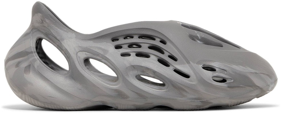 adidas YEEZY Foam Runner MX Granite 30.5 - 靴