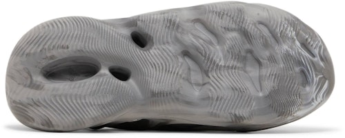 adidas Yeezy Foam Runner 'MX Granite' IE4931 Shop adidas Yeezy Foam Runner 'MX Granite' IE4931