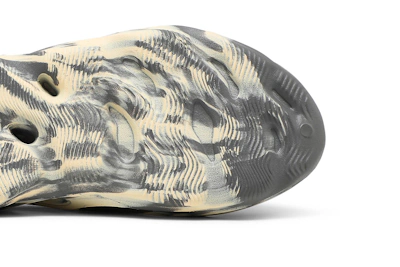 adidas Yeezy Foam Runner 'MXT Moon Grey' GV7904