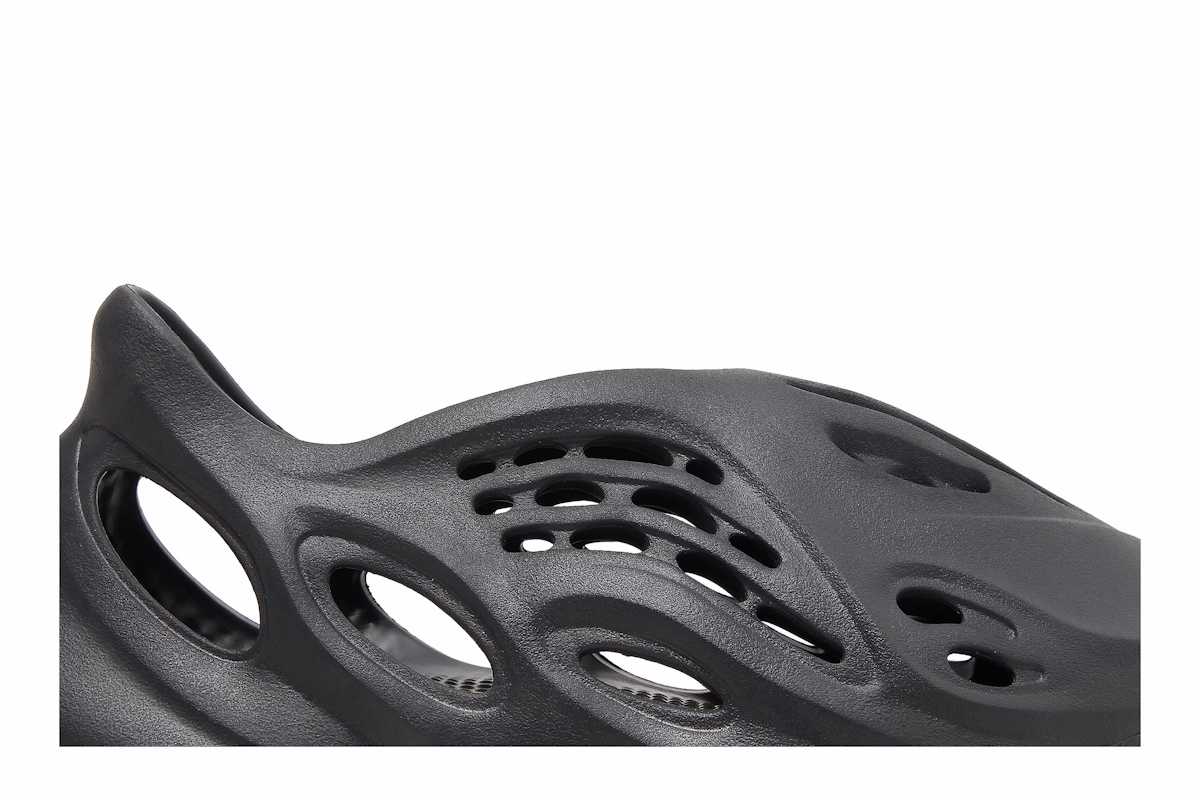 adidas Yeezy Foam Runner 'Onyx'