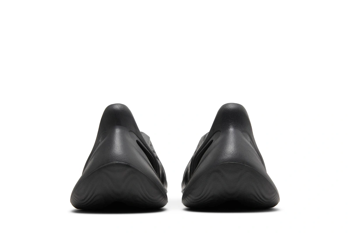 adidas Yeezy Foam Runner 'Onyx'