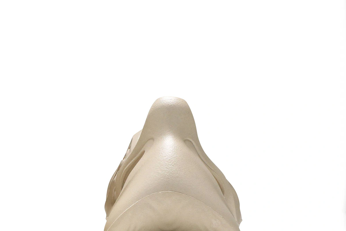 adidas Yeezy Foam Runner 'Sand' FY4567