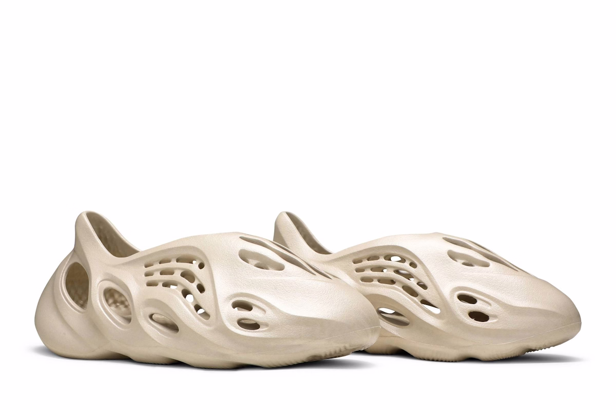 adidas Yeezy Foam Runner 'Sand' FY4567