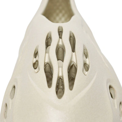 adidas Yeezy Foam Runner 'Sand' FY4567