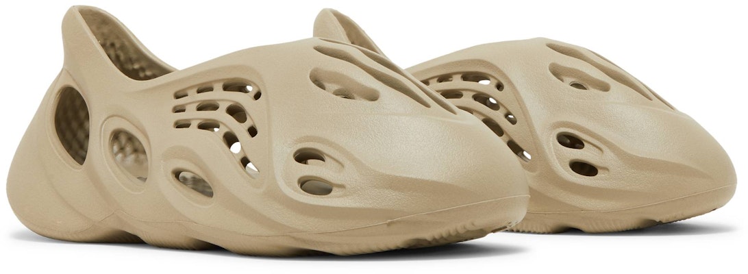 adidas Yeezy Foam Runner 'Stone Salt' GV6840