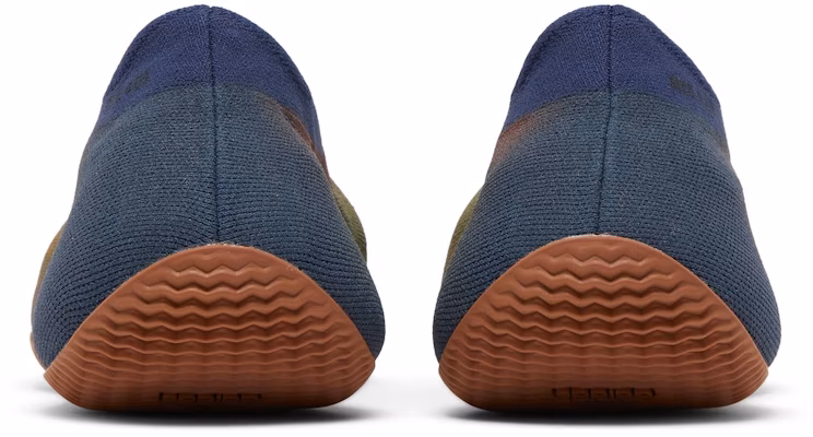 adidas Yeezy Knit Runner 'Fade Indigo' zapatillas HP3370 Details for adidas Yeezy Knit Runner 'Fade Indigo' zapatillas HP3370