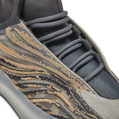adidas Yeezy Quantum 'Amber Tint' GX1331 1