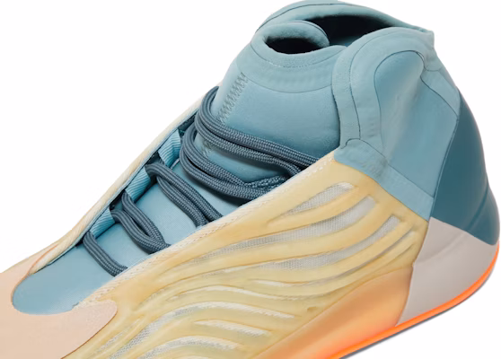 adidas Yeezy Quantum 'Hi-Res Coral' HP6595 1