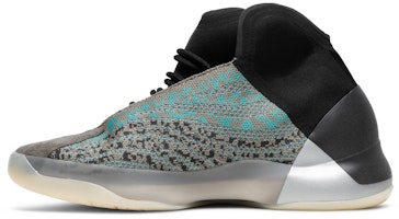 아디다스 이지 퀀텀 '틸 블루' G58864 Lookbook 아디다스 이지 퀀텀 '틸 블루' G58864