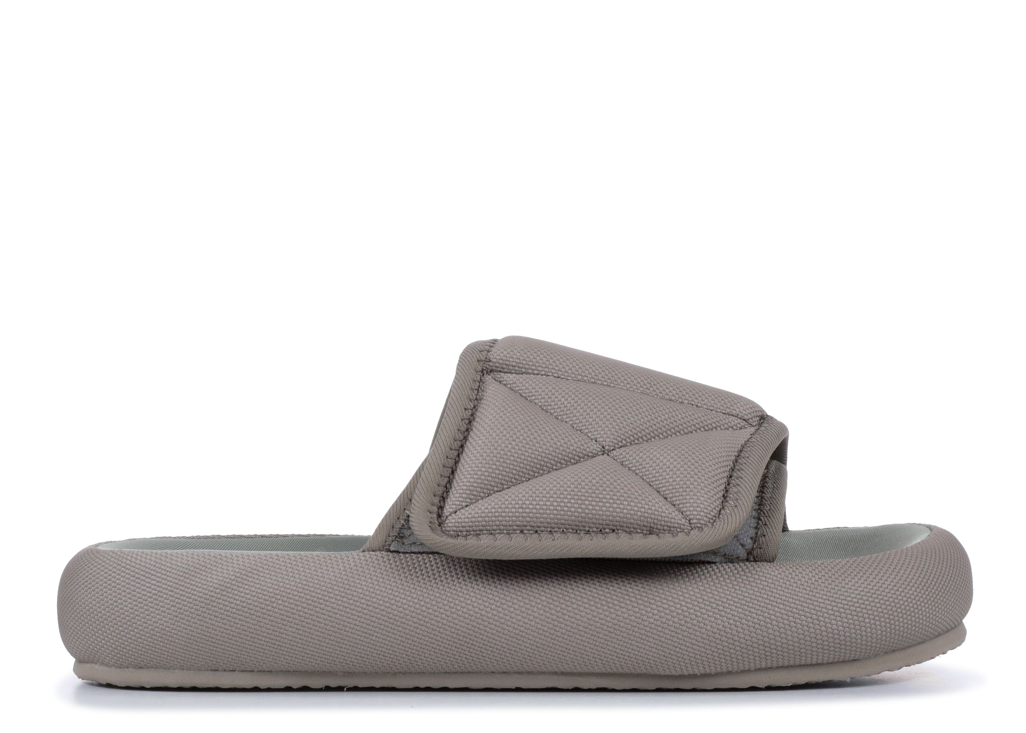 adidas Yeezy Season 6 Nylon Slipper 'Taupe' YZ6MF6004-214