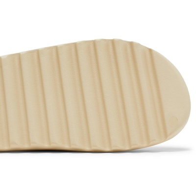 adidas Yeezy Slides ‘Bone’ (2022 Restock) FZ5897