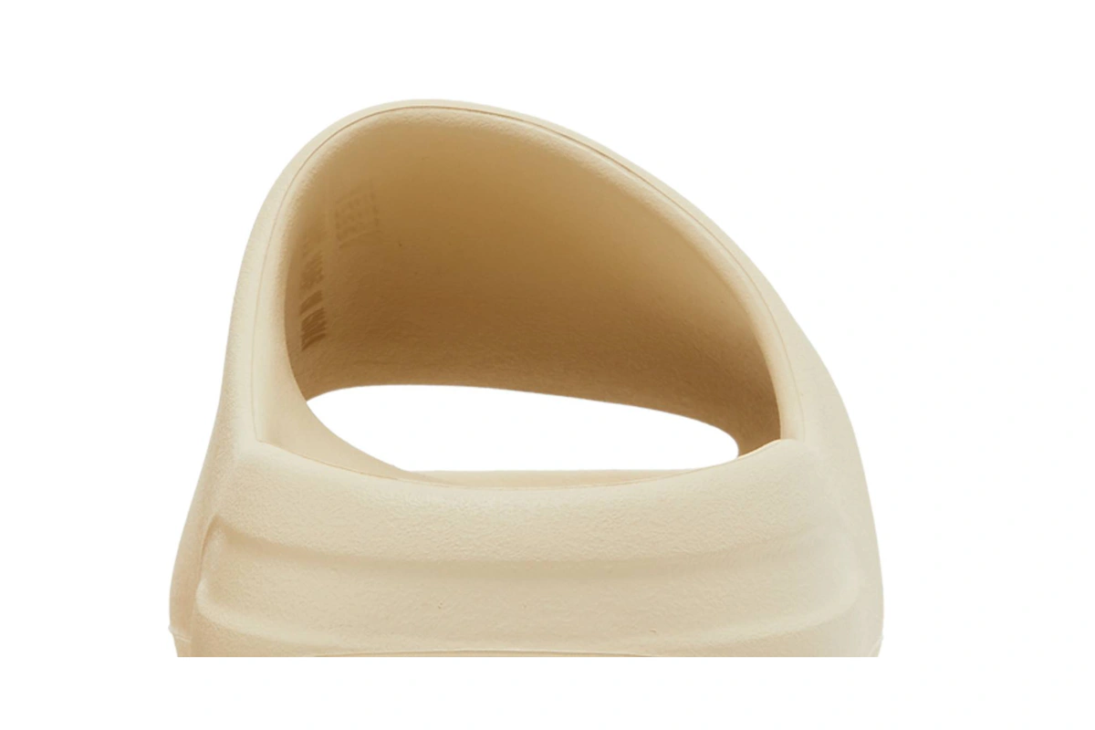 adidas Yeezy Slides 'Bone' (2022 Restock)