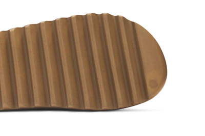 adidas Yeezy Slides 'Core' 2021 GW5350