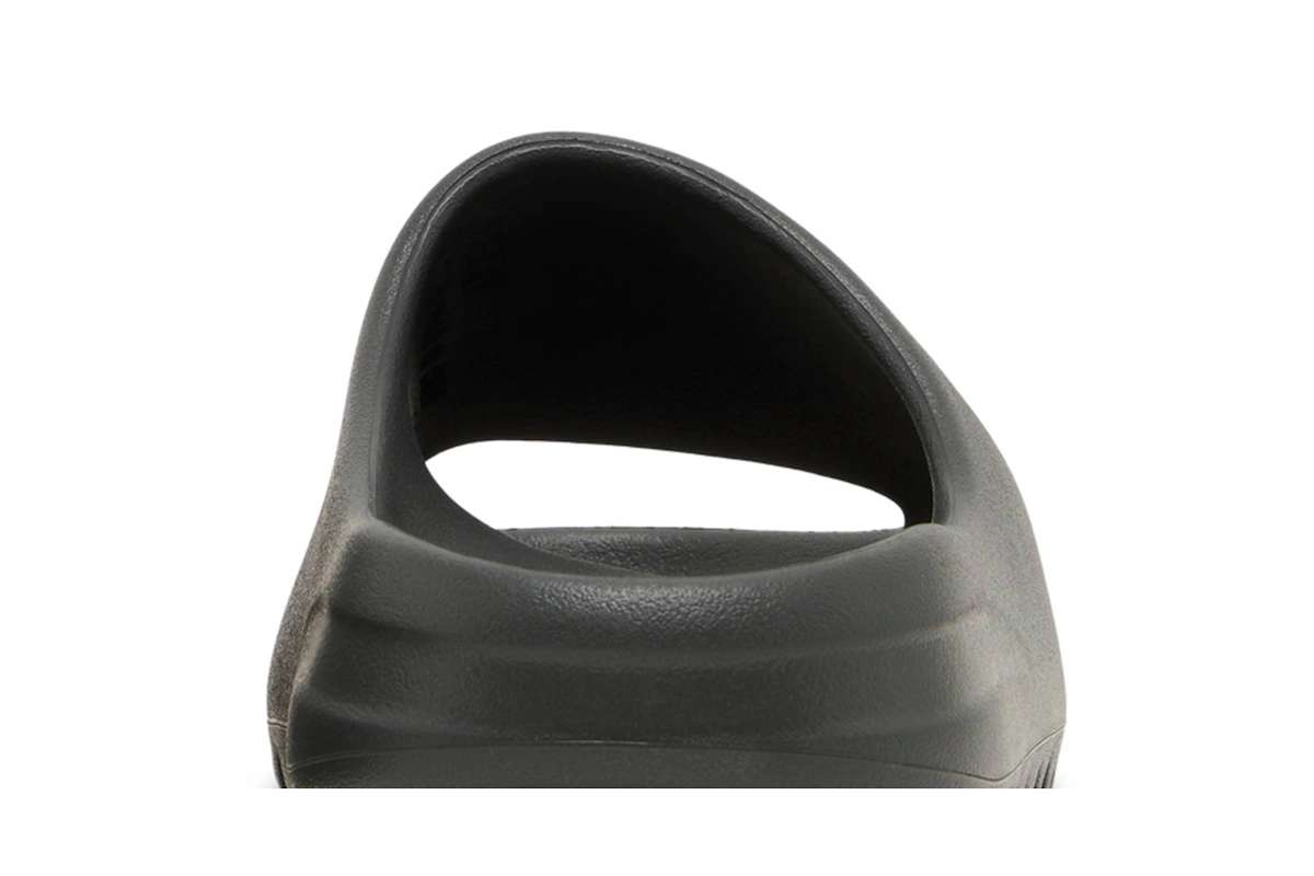 adidas Yeezy Slides 'Dark Onyx'
