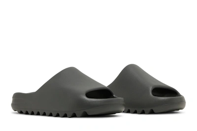 adidas Yeezy Slides 'Dark Onyx'