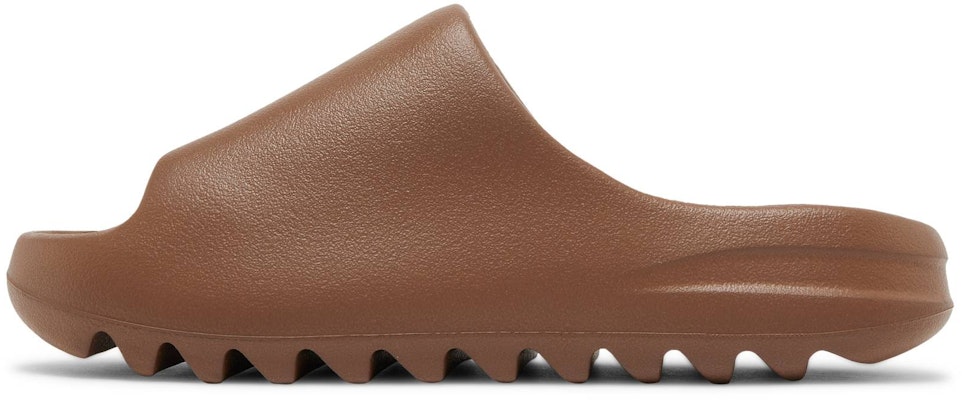 adidas Yeezy Slides 'Flax' FZ5896 Lookbook adidas Yeezy Slides 'Flax' FZ5896
