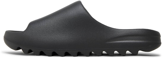 イージー スライド "グラニット" (Yeezy Slide "Granite") ID4132 Lookbook イージー スライド "グラニット" (Yeezy Slide "Granite") ID4132