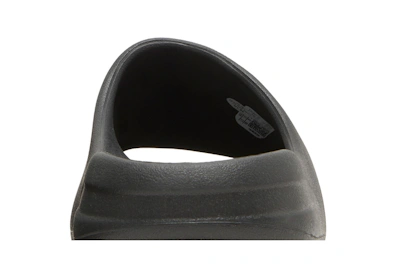 adidas Yeezy Slides 'Onyx'