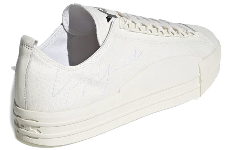 Shop 阿迪达斯 Yuben Low '米白色' EH1374