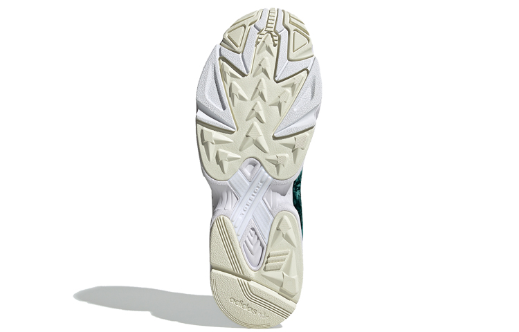 Shop 아디다스 Yung-1 '벨벳 팩 - 하이 레스 아쿠아' EH0188