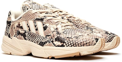 아디다스 영-1 컨소시엄 '텍사스' 에디션 EG1717 Lookbook 아디다스 영-1 컨소시엄 '텍사스' 에디션 EG1717