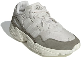 アディダス Yung-96 "オフホワイト" EE7244 Lookbook アディダス Yung-96 "オフホワイト" EE7244