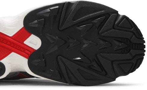 Yung-96 chasm シルバーメタリック (Yung-96 chasm シルメタ) EE7240 Purchase Yung-96 chasm シルバーメタリック (Yung-96 chasm シルメタ) EE7240