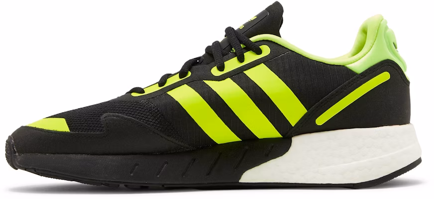 阿迪达斯 ZX 1K Boost 黑色荧光黄大标志图案鞋 FY3632 Lookbook 阿迪达斯 ZX 1K Boost 黑色荧光黄大标志图案鞋 FY3632
