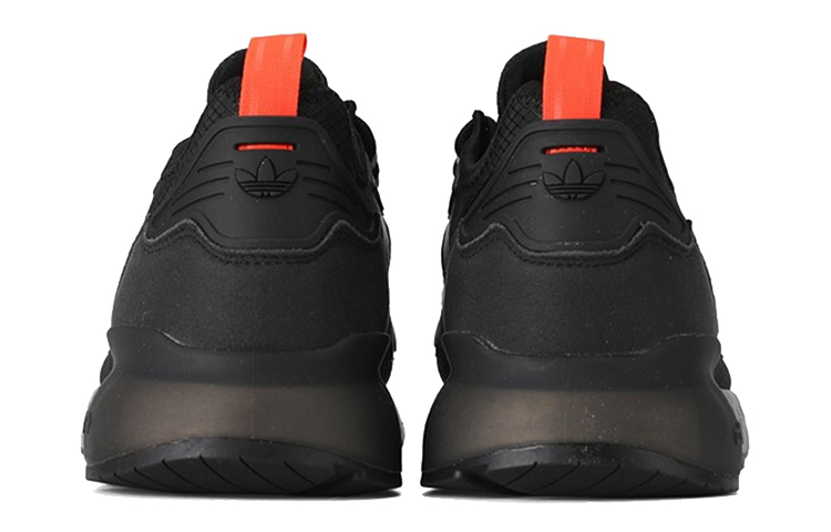 Shop ZX 2Kブースト “ブラック/ハロシルバー” FY5724