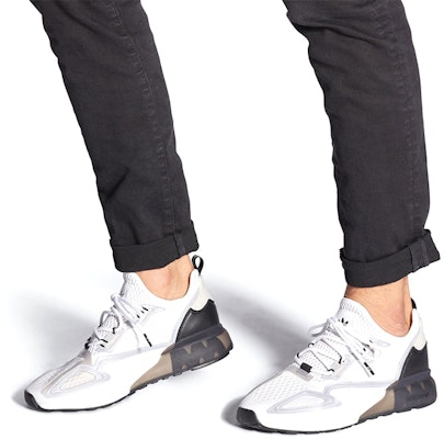 아디다스 ZX 2K 부스트 '클라우드 화이트 블랙' FZ2945 Sizing 아디다스 ZX 2K 부스트 '클라우드 화이트 블랙' FZ2945