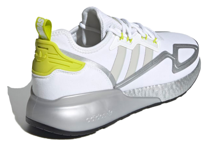 Shop 아디다스 ZX 2K 부스트 '화이트 실버 메탈릭' H06577