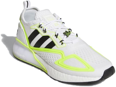 ZX 2Kブースト 白/ソーラーイエロー GY2630 Lookbook ZX 2Kブースト 白/ソーラーイエロー GY2630