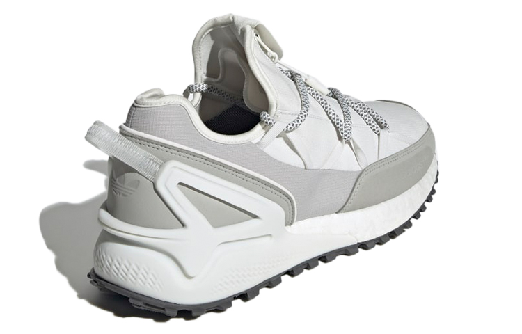 Lookbook ZX 2KブーストUT GORE-TEX 白/灰 GV8051
