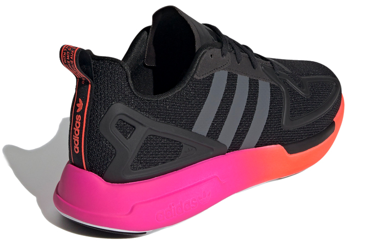 Shop adidas originals ZX 2K Flux 低筒 運動休閒鞋 男女款 黑粉紅
