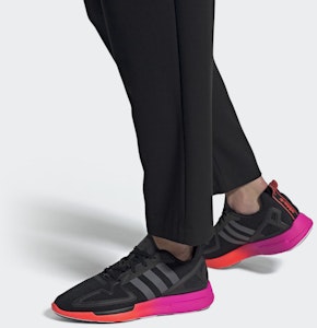 아디다스 ZX 2K 플럭스 '그라데이션 솔 - 코어 블랙' FV9970 Sizing 아디다스 ZX 2K 플럭스 '그라데이션 솔 - 코어 블랙' FV9970