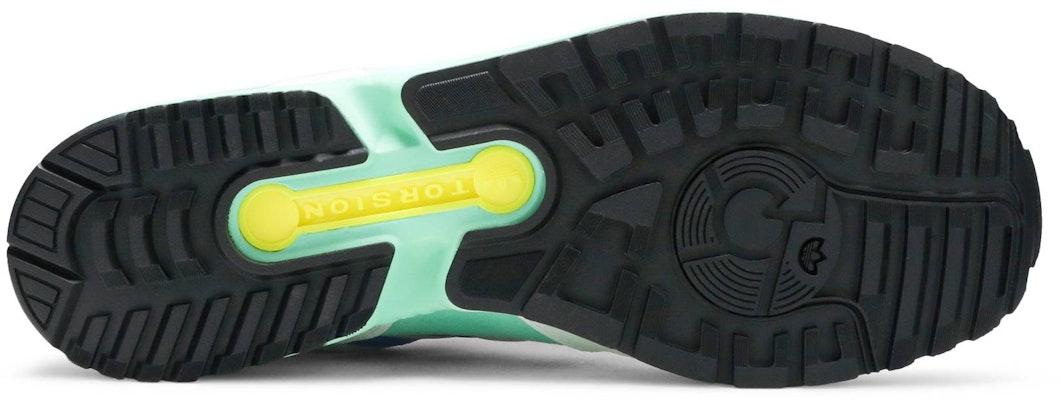 adidas ZX 7000 '30 Tahun Torsion' FU8404 Shop adidas ZX 7000 '30 Tahun Torsion' FU8404