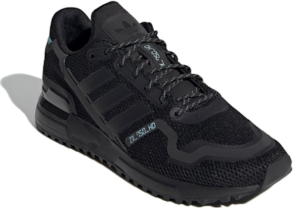 ZX 750 HD コアブラック/シアン FV8488 Lookbook ZX 750 HD コアブラック/シアン FV8488