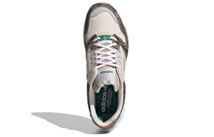 Shop 아디다스 ZX 8000 '치명적인 밤의 황갈색 프린트' FW2154