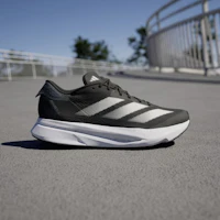 Lookbook Adizero SL2 跑步鞋 IF6748