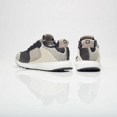 아디다스 울트라부스트 ZG '데이 원' (ADO 콜라보) CG3735 Lookbook 아디다스 울트라부스트 ZG '데이 원' (ADO 콜라보) CG3735