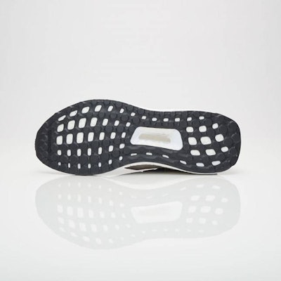 아디다스 울트라부스트 ZG '데이 원' (ADO 콜라보) CG3735 Shop 아디다스 울트라부스트 ZG '데이 원' (ADO 콜라보) CG3735