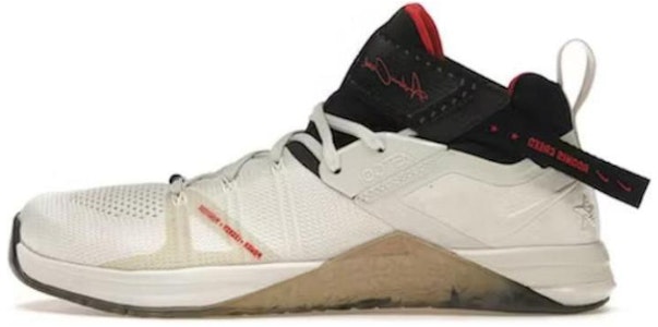 아도니스 크리드 x 나이키 메트콘 3 플라이니트 "화이트 팀 레드" CI5536-106 Buy 아도니스 크리드 x 나이키 메트콘 3 플라이니트 "화이트 팀 레드" CI5536-106