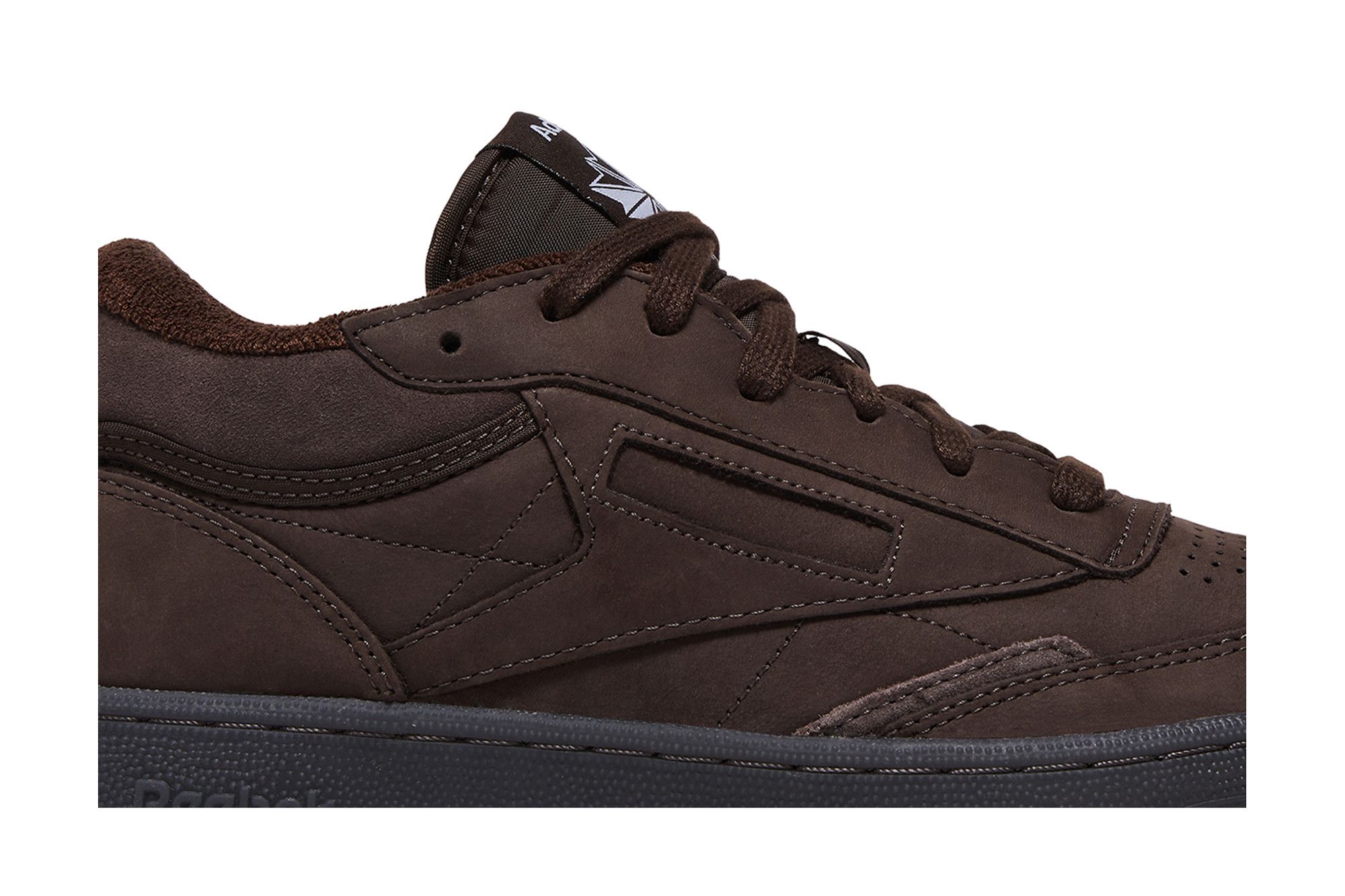 Lookbook Adsum x Reebok Club C Mid 2 ''Marrone Scuro'' IF7935