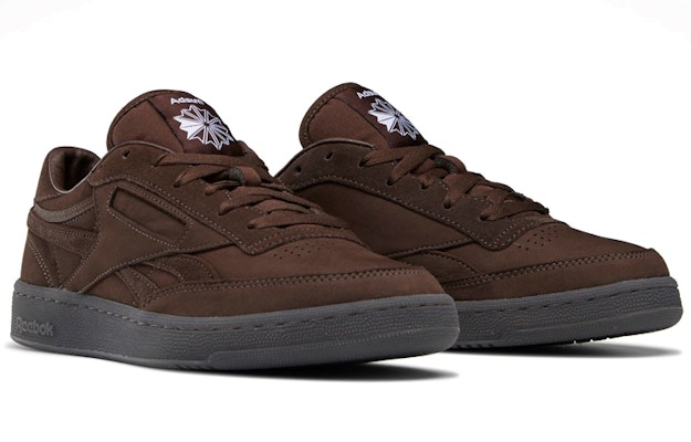 Adsum x Reebok Club C Revenge Plus 'Coklat Gelap' FZ1229 Lookbook Adsum x Reebok Club C Revenge Plus 'Coklat Gelap' FZ1229