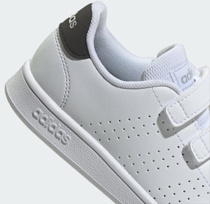 Sneakers Velcro Gaya Hidup AdvanCourt IG2516 1