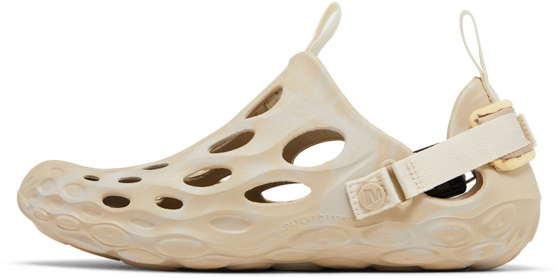 Advisory Board Crystals x Merrell Hydro Moc Strap SE 'Khaki' en Español. J006627 Lookbook Advisory Board Crystals x Merrell Hydro Moc Strap SE 'Khaki' en Español. J006627
