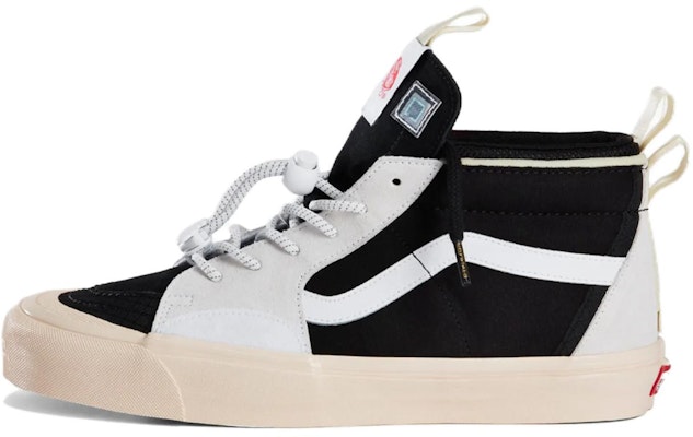 Advisory Board Crystals x Vans Sk8-Hi EXT 'Hitam/Putih' VN000BW6BZW1 Buy Advisory Board Crystals x Vans Sk8-Hi EXT 'Hitam/Putih' VN000BW6BZW1