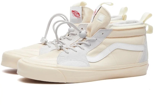 Advisory Board Crystals x Vans Sk8-Hi EXT 'Ecru' Kasut Sneakers Lelaki VN000BW6ECR1 Order Advisory Board Crystals x Vans Sk8-Hi EXT 'Ecru' Kasut Sneakers Lelaki VN000BW6ECR1