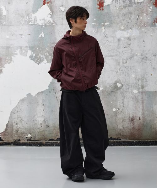 Lookbook AGOD Oblique Hood Windbreaker [Burgundy] A6SLJA01BU